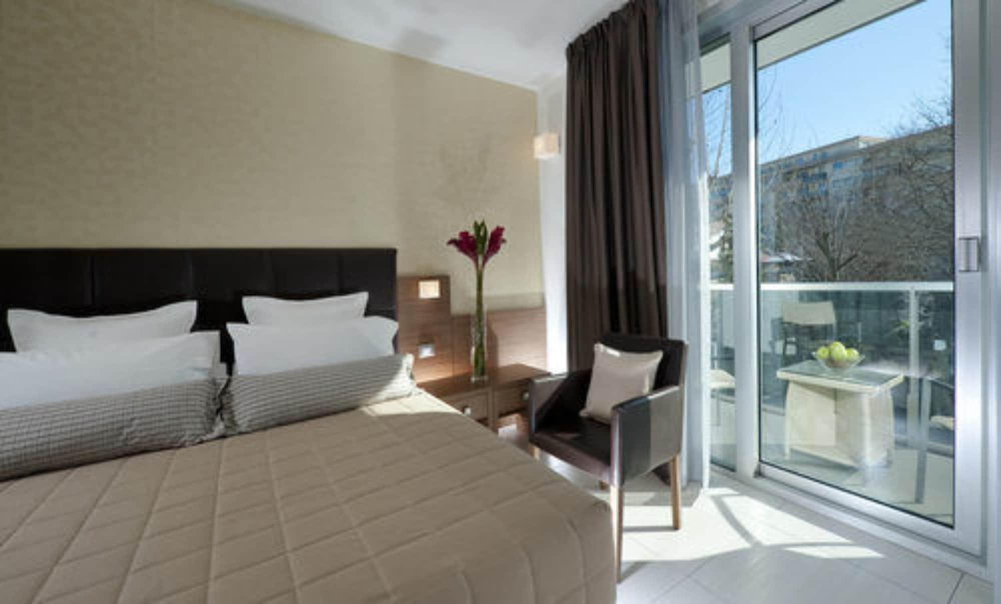 Hotel Aqua 4*